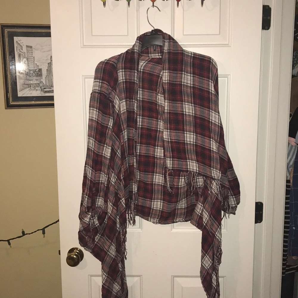 Flannel Fringed Red Cardigan (Plus Size 1X)